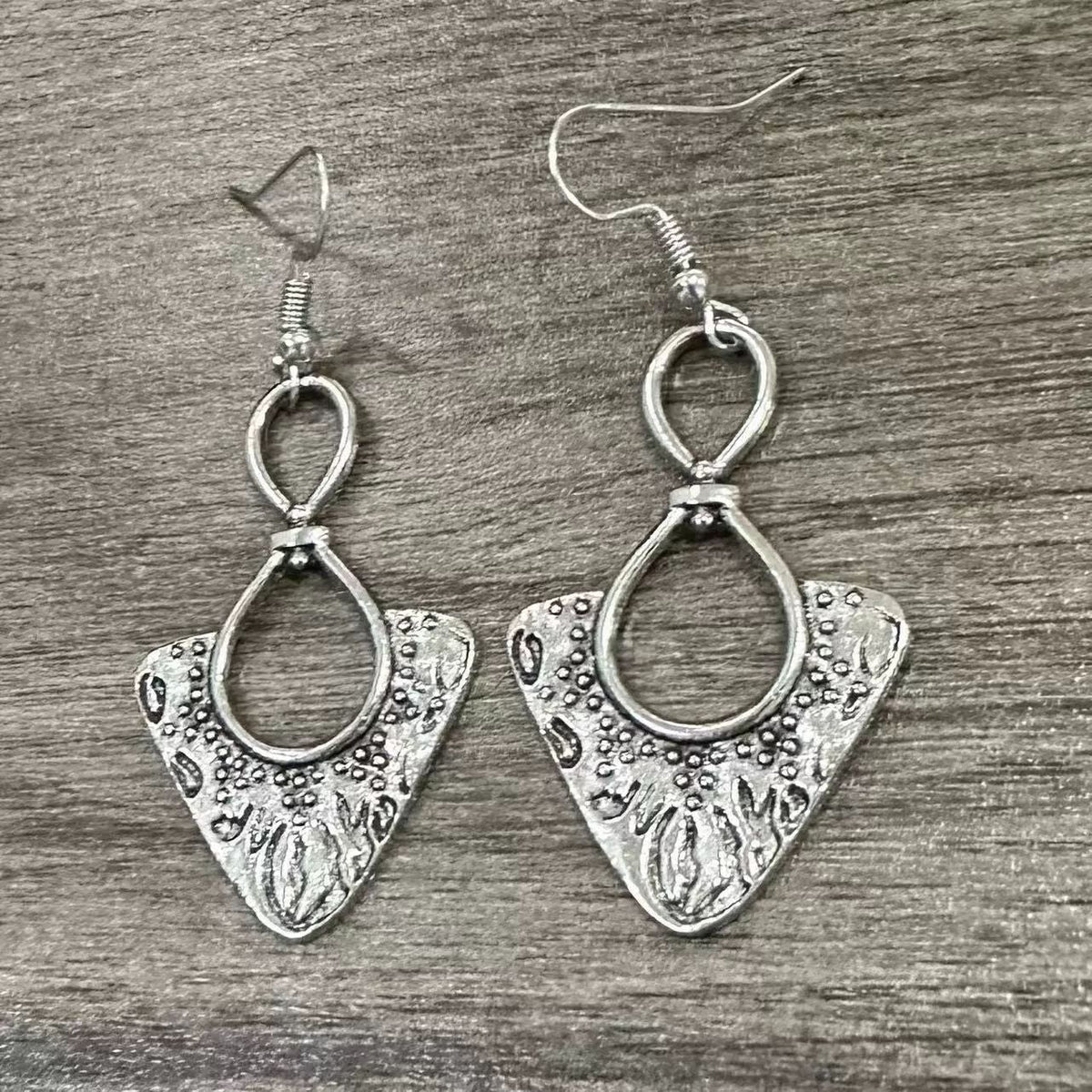 Stunning Earring for Daily Wear