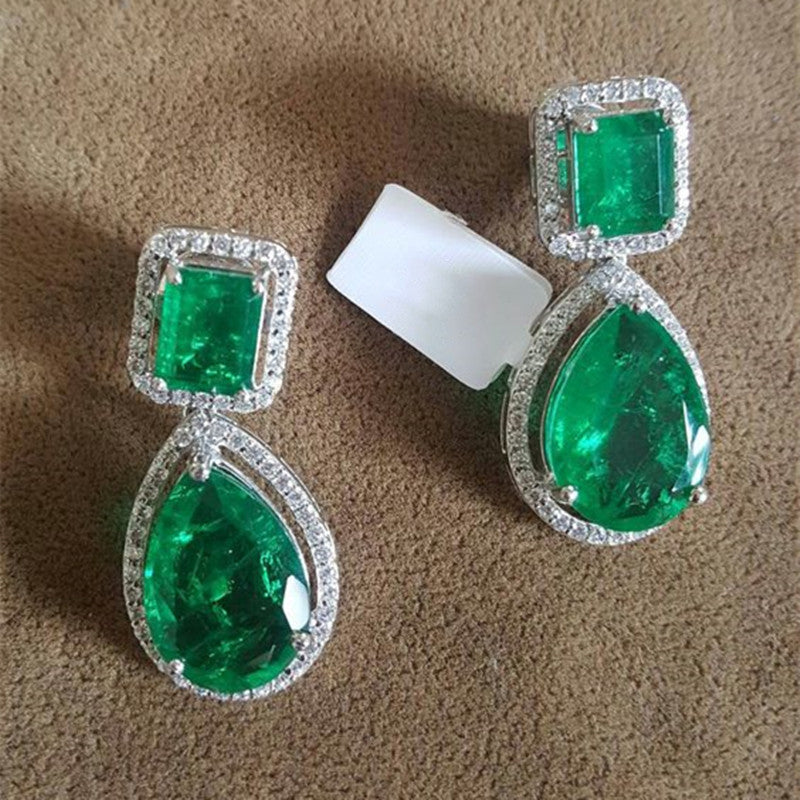 Stunning Earring for Daily Wear