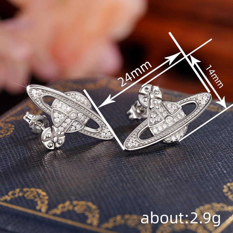 Elegant Earring for Every Occasion