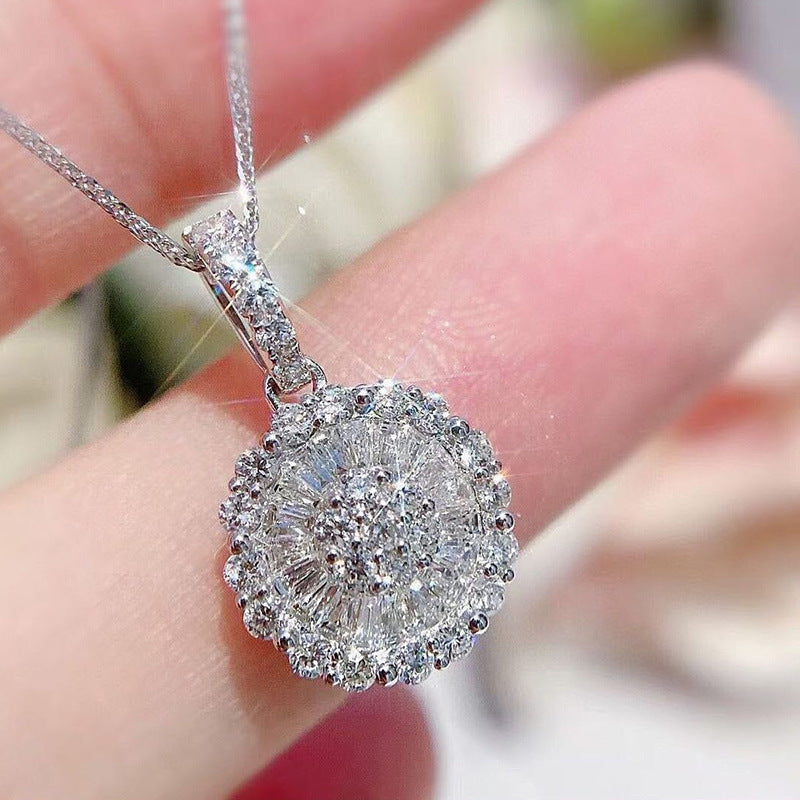 Stunning Gold Necklace for Daily Wear