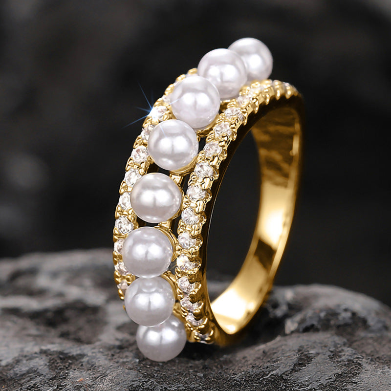 Beautiful Pearl Ring with Unique Style