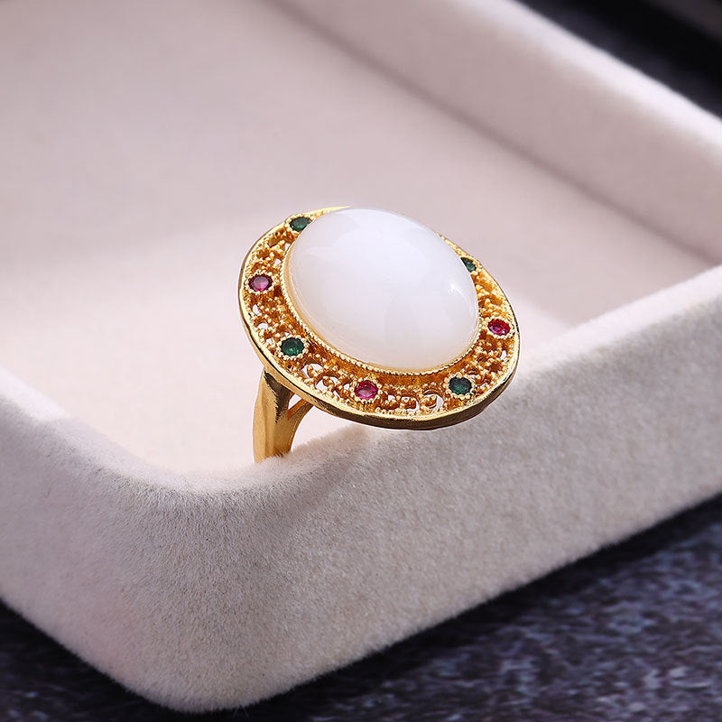 Charming Gold Ring for Any Occasion