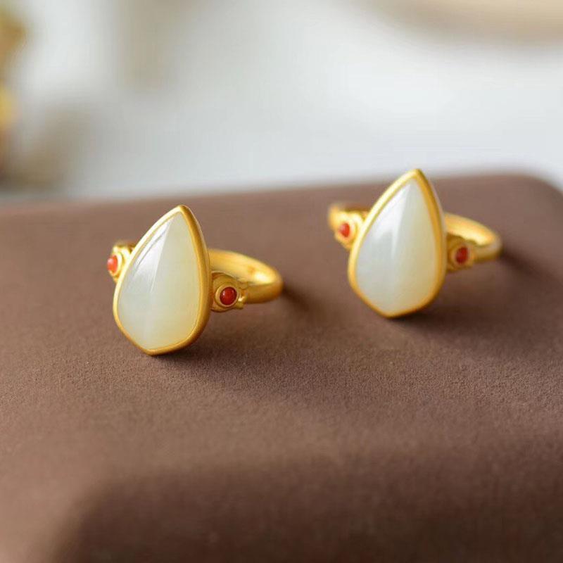 Charming Gold Ring for Any Occasion