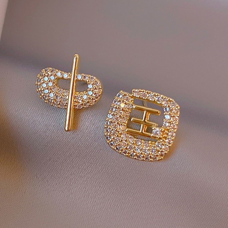 Vintage Handmade Earring