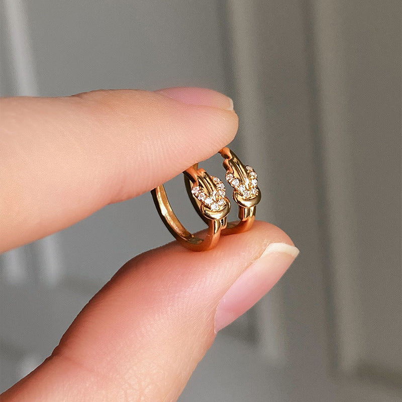 Romantic Earring for Special Moments