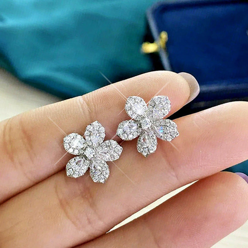 Romantic Earring for Special Moments