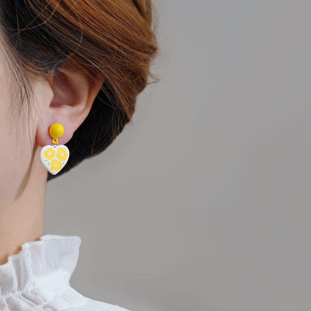 Vintage Handmade Earring