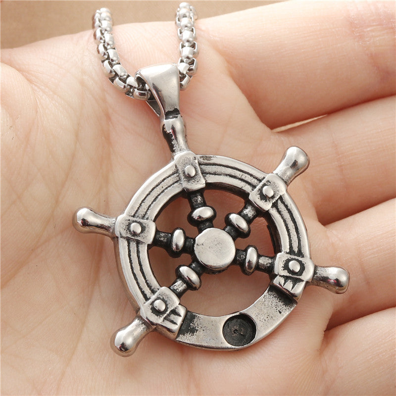 Elegant Pendant for Every Occasion