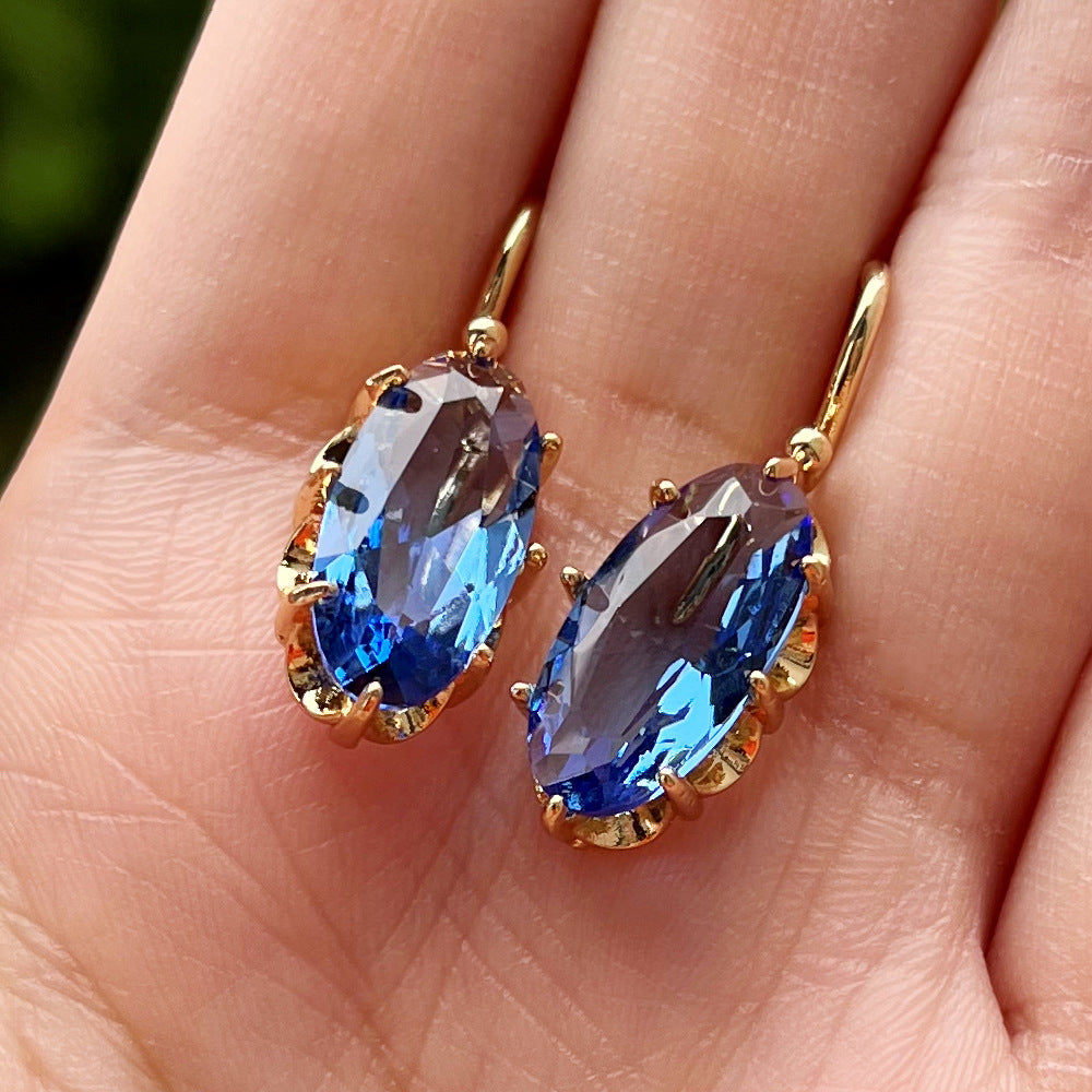 Stunning Earring for Daily Wear
