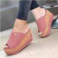 Chic Orthopedic Sandals with Unique Design