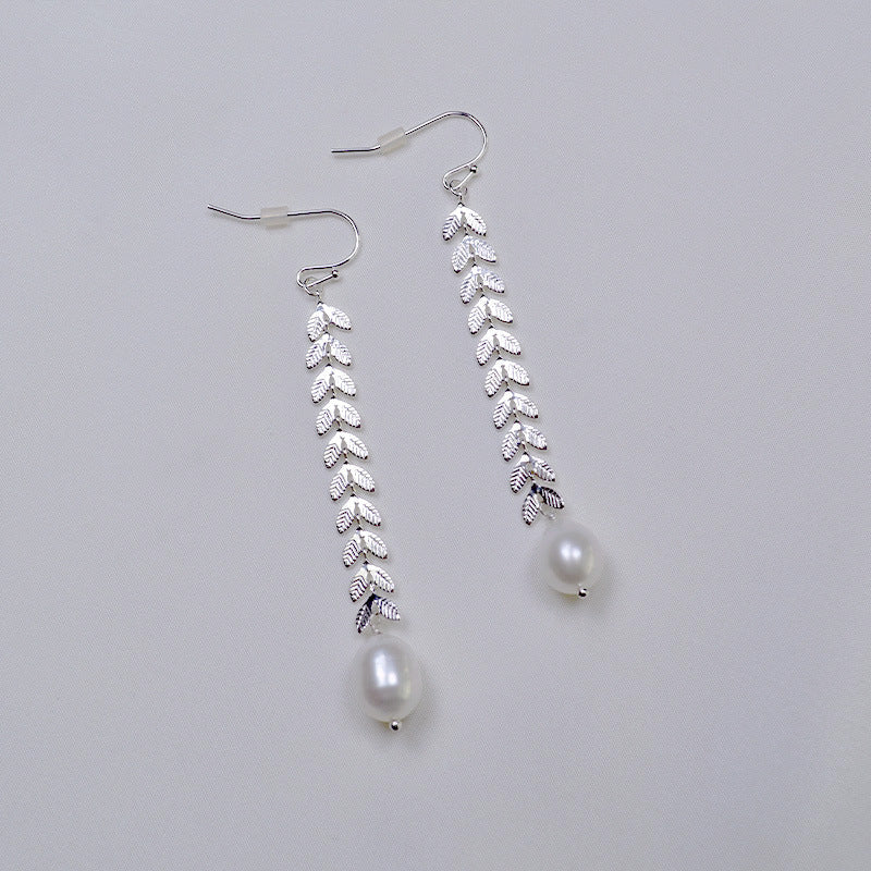 Vintage Handmade Gold Earring