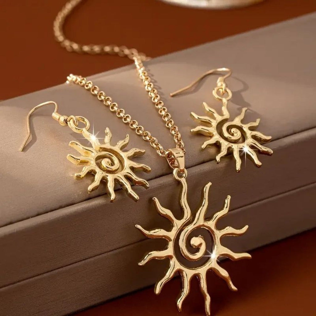 Delicate Artisan Gold Necklace