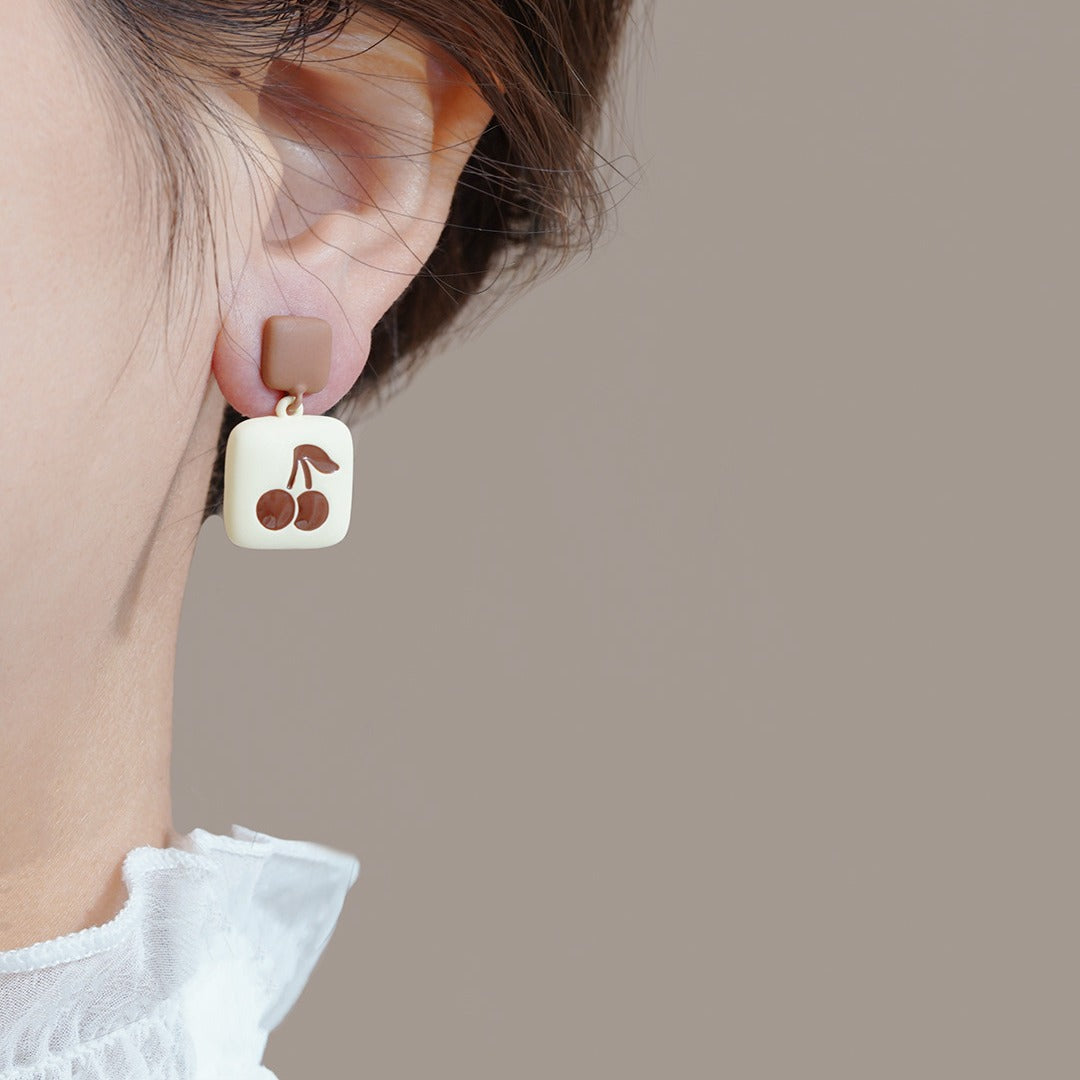 Classic Earring with Timeless Appeal