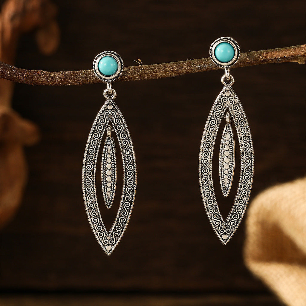 Classic Earring with Timeless Appeal