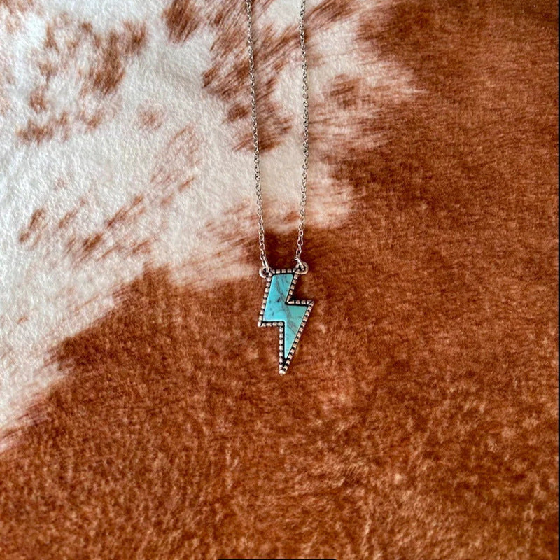 Romantic Necklace for Special Moments