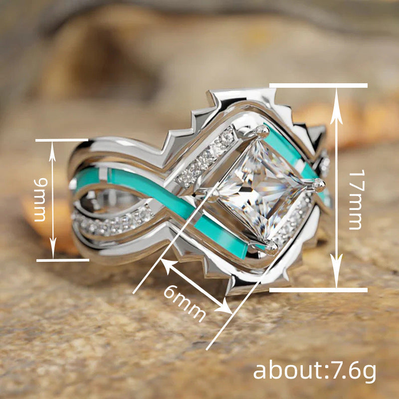 Beautiful Piece with Unique Style