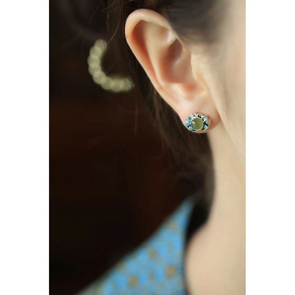 Stunning Silver Earring for Daily Wear
