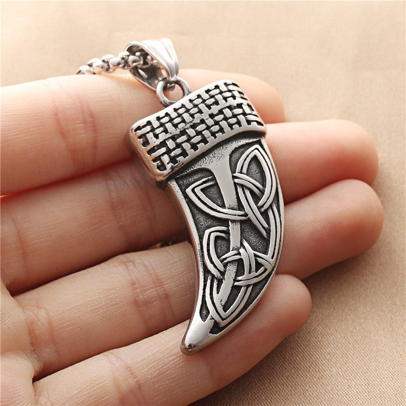 Classic Pendant with Timeless Appeal