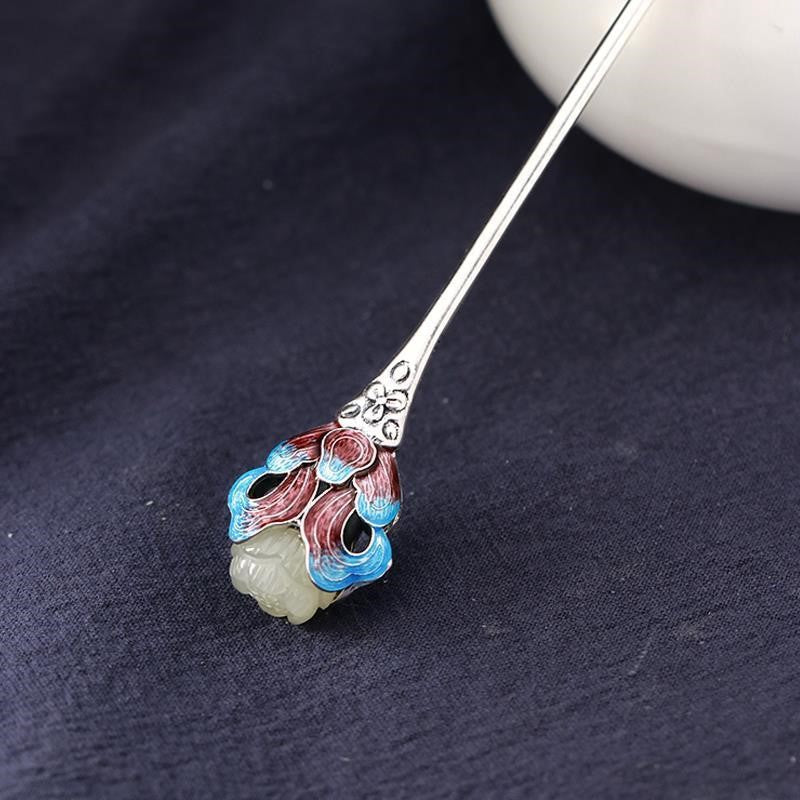 Elegant Silver Piece for Every Occasion