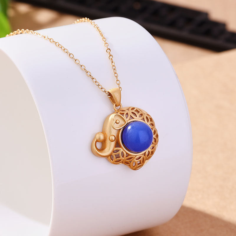 Stunning Gold Necklace for Daily Wear