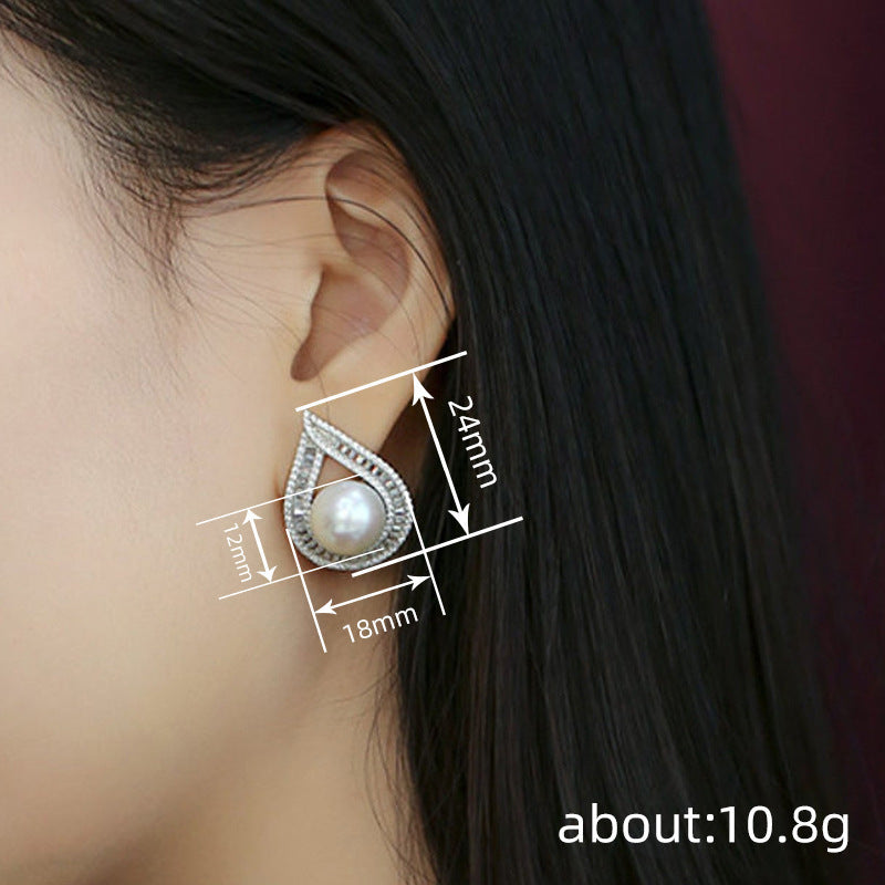 Delicate Artisan Pearl Earring