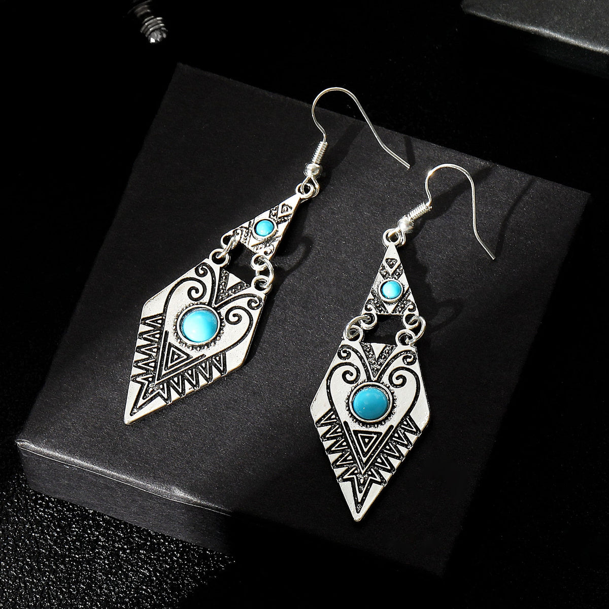 Stunning Earring for Daily Wear