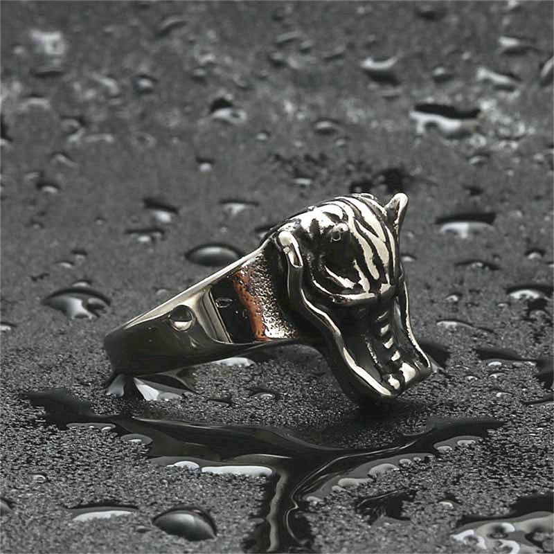 Stunning Ring for Daily Wear