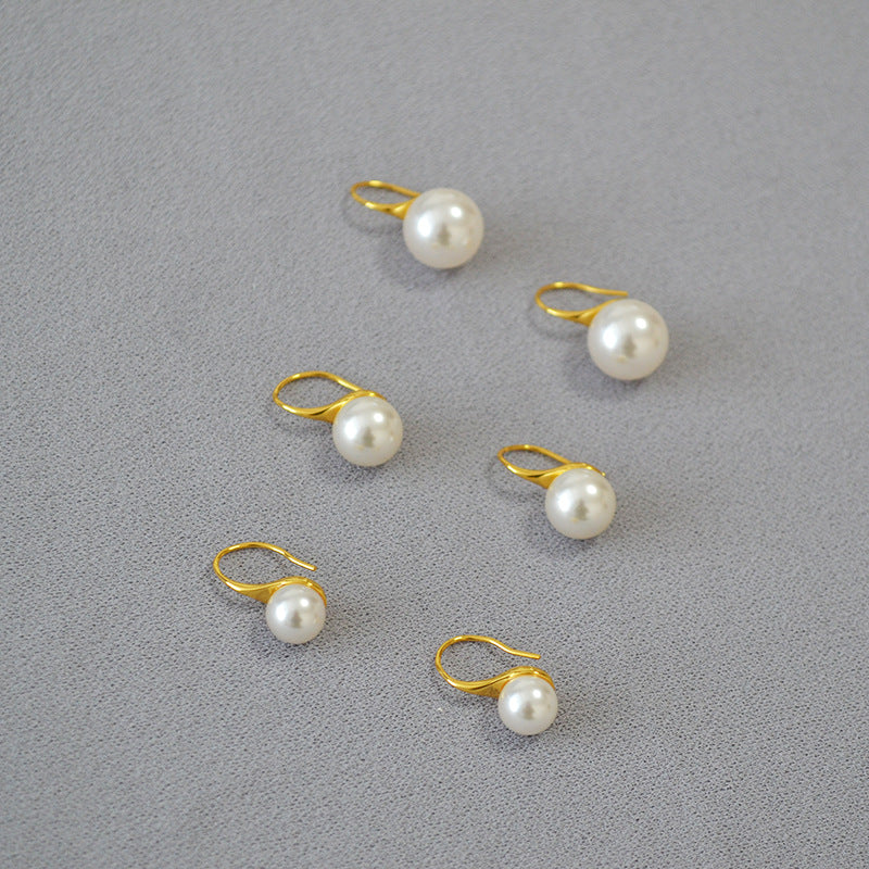 Stunning Pearl Earring for Daily Wear