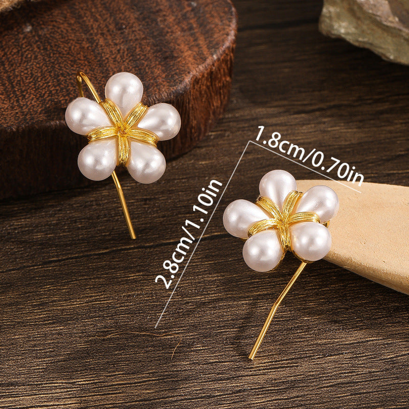 Classic Earring with Timeless Appeal