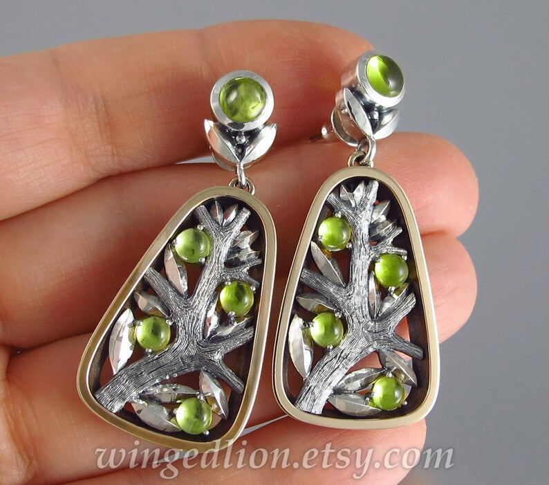 Charming Earring for Any Occasion