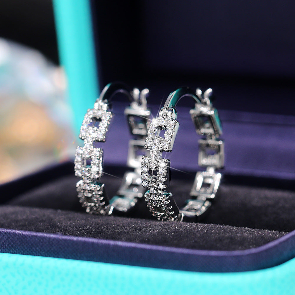Stunning Earring for Daily Wear