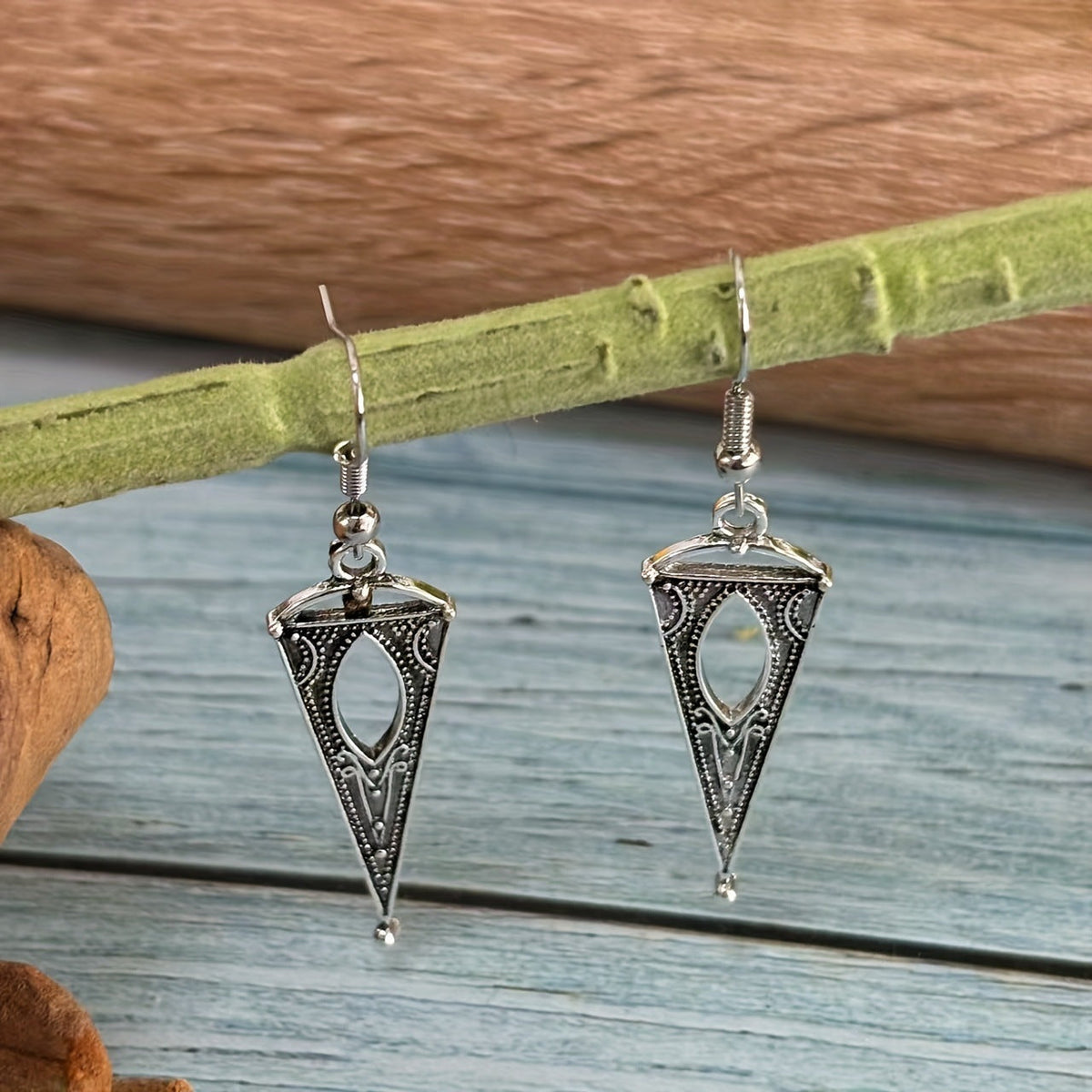 Vintage Handmade Earring