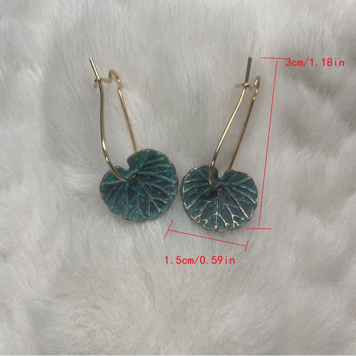 Charming Earring for Any Occasion