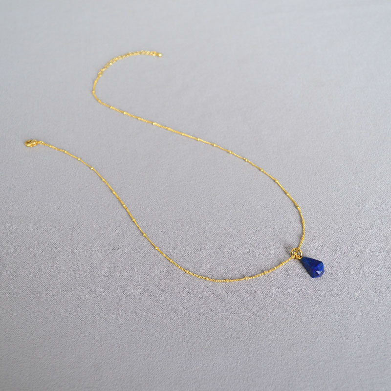 Classic Gold Necklace with Timeless Appeal