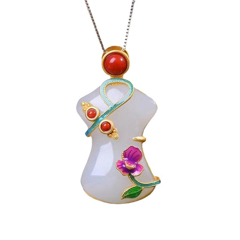 Romantic Silver Necklace for Special Moments