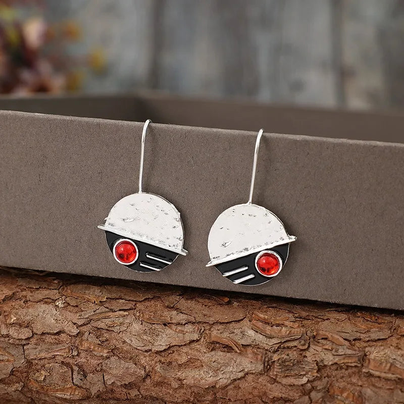Beautiful Silver Earring with Unique Style