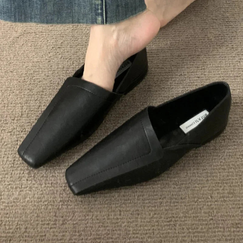 Comfortable and Fashionable Orthopedic Flats