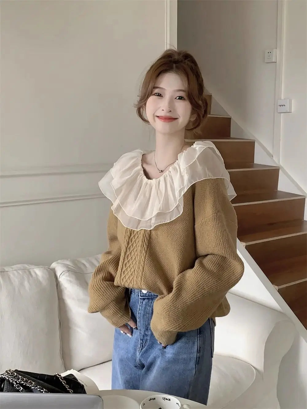 JO | Sweater with ruffles