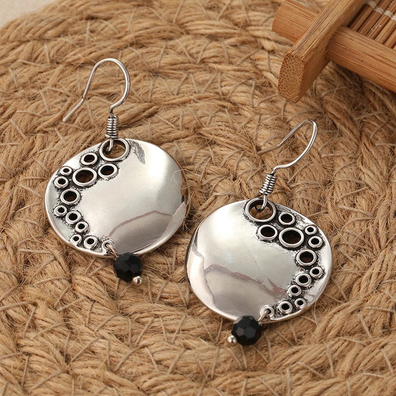 Elegant Silver Earring for Every Occasion