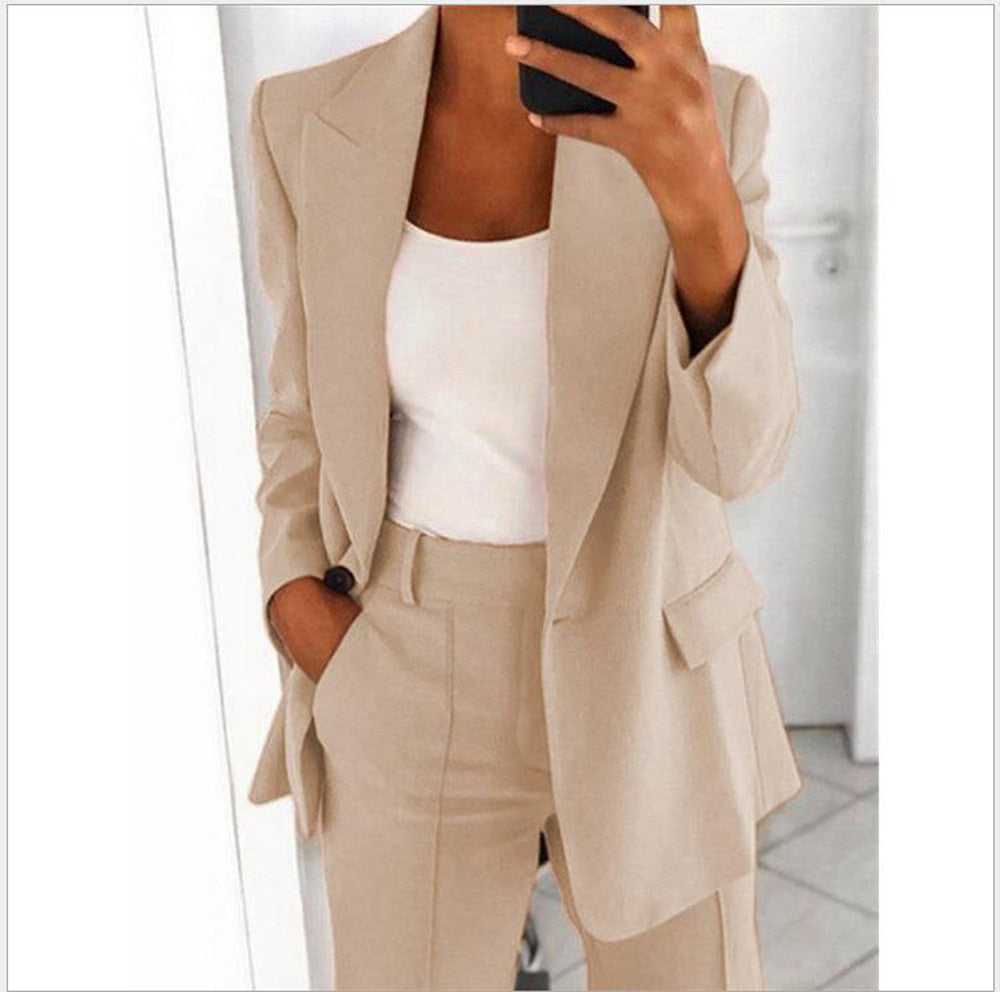 JO | Elegant blazer for every occasion