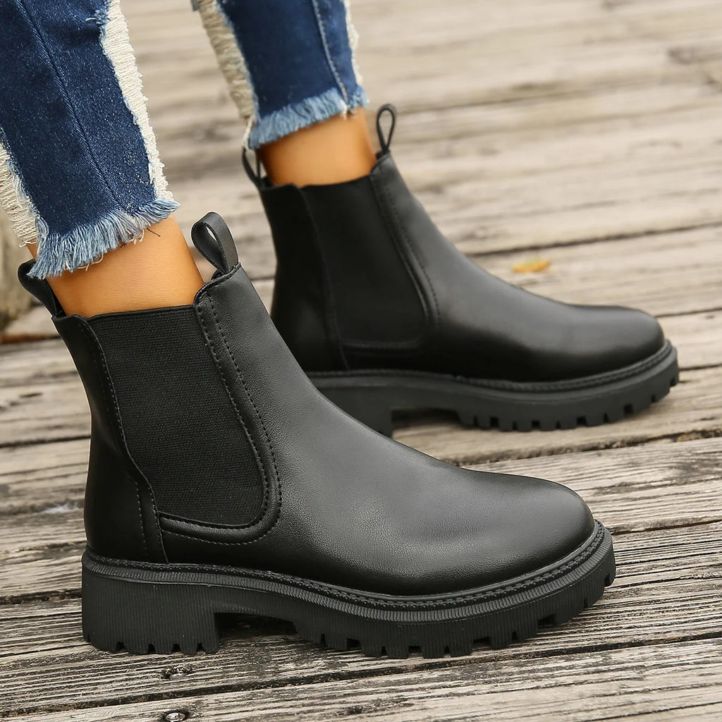 Tailored and Comfortable Orthopedic Boots