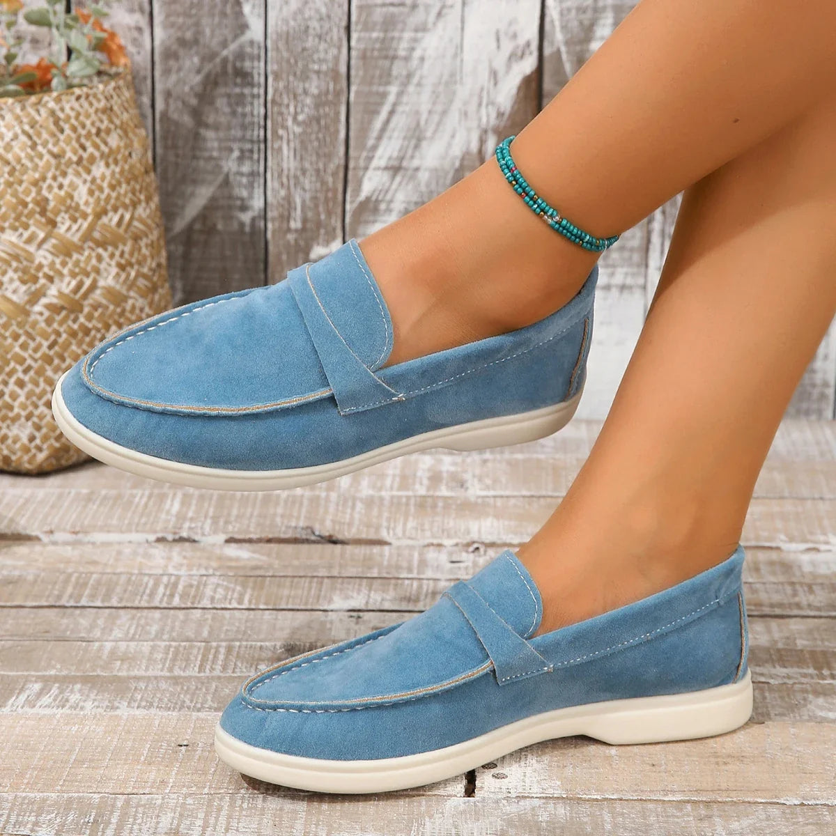 Fashionable and Supportive Orthopedic Flats