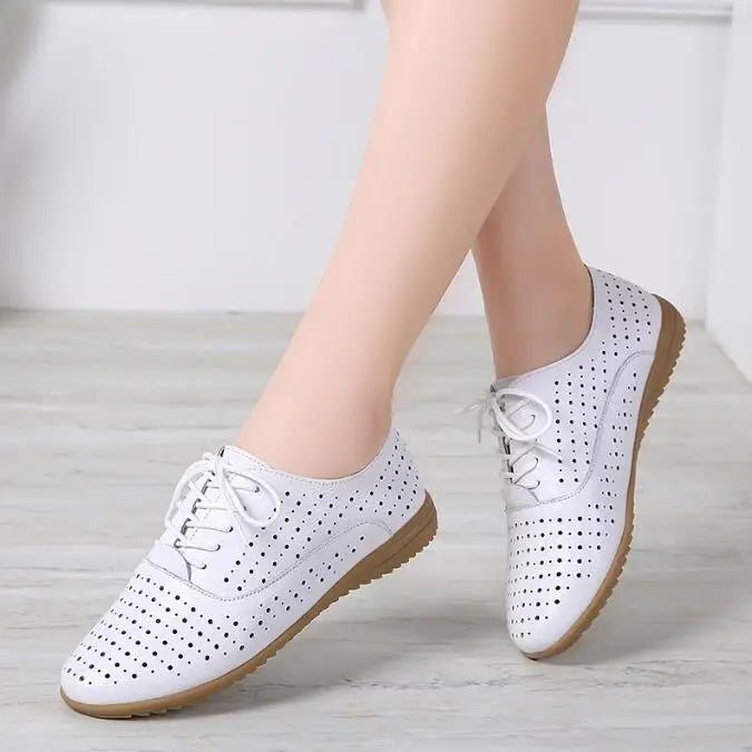 Tailored and Comfortable Orthopedic Flats