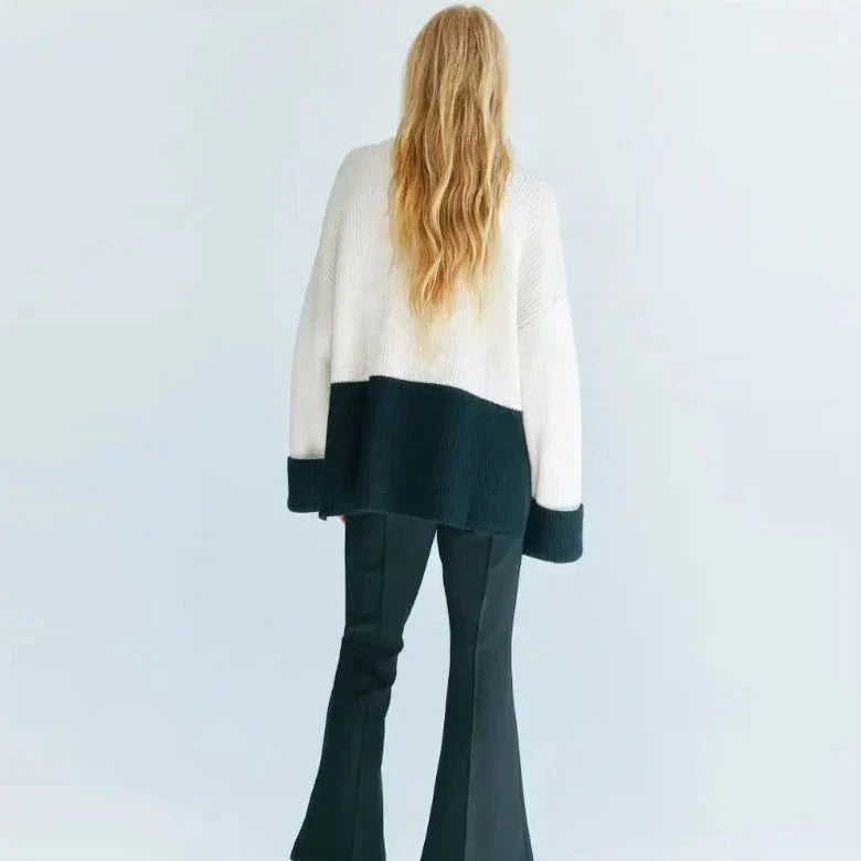 JO | Turtleneck sweater