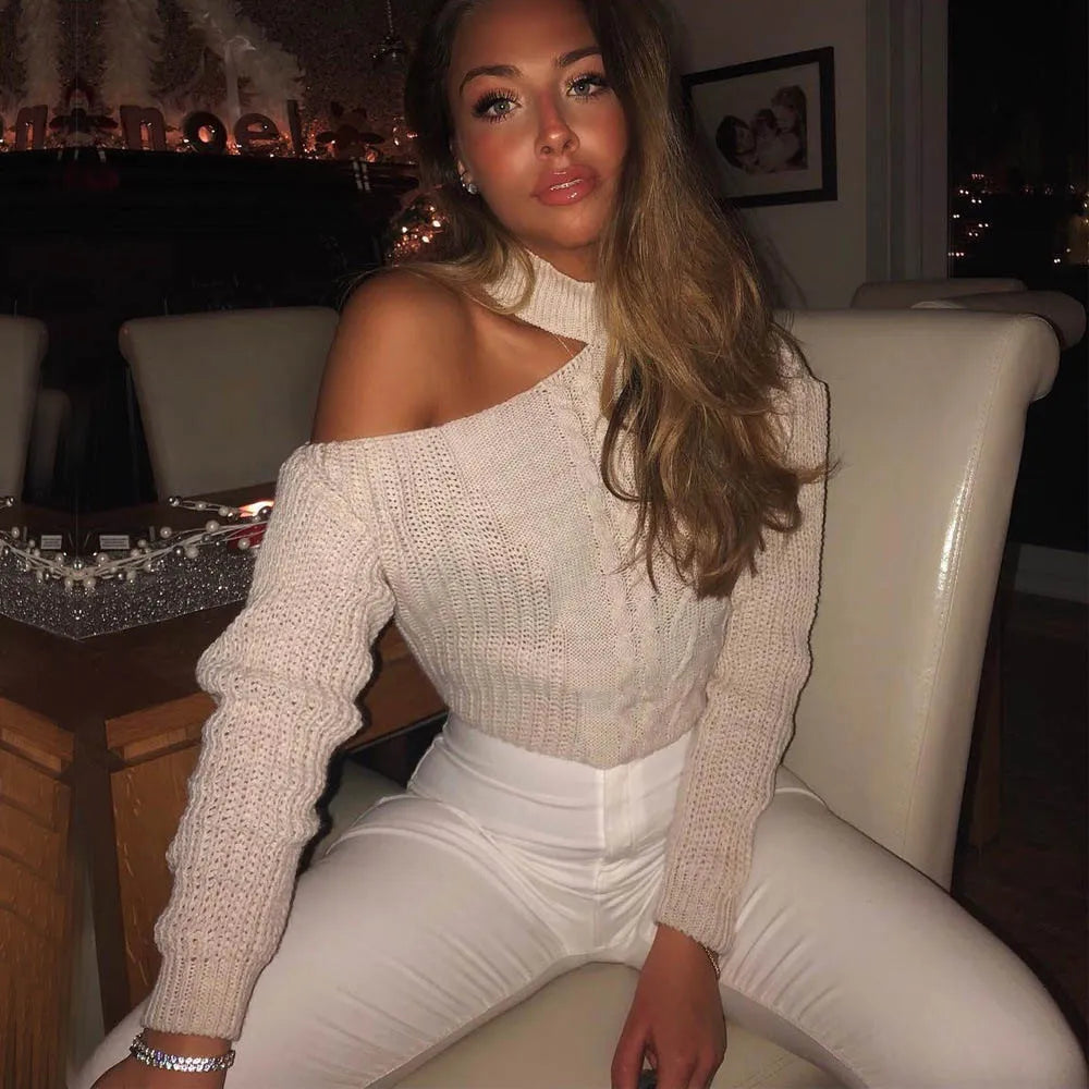 JO | Bare Shoulders knitted sweater