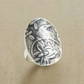 Classic Silver Ring with Timeless Appeal