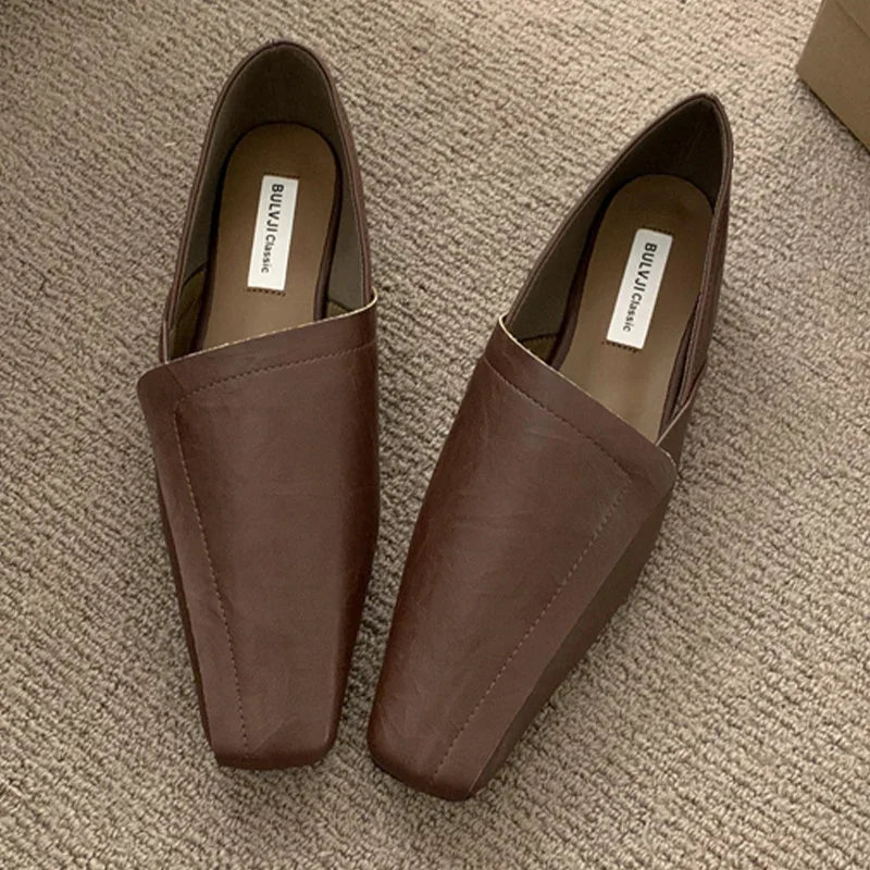 Comfortable and Fashionable Orthopedic Flats