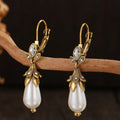Beautiful Gold Earring with Unique Style