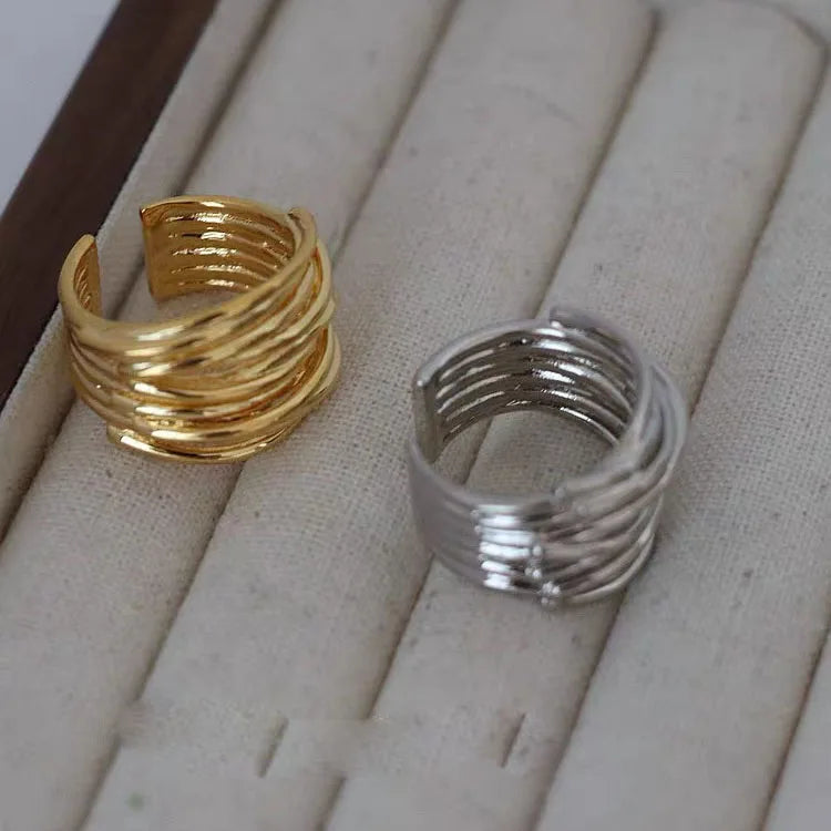 Romantic Gold Ring for Special Moments