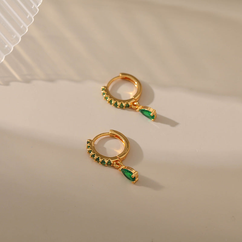 Stunning Gold Earring for Daily Wear